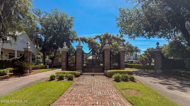 28759 GRANDVIEW Manor, Yulee, FL 32097
