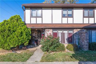 1200 Ashborough SE Terrace A, Marietta, GA 30067