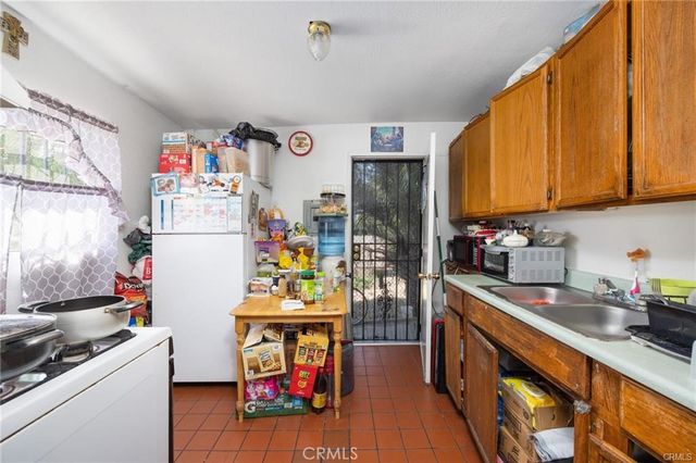 2215 Parkside Avenue, Los Angeles, CA 90031