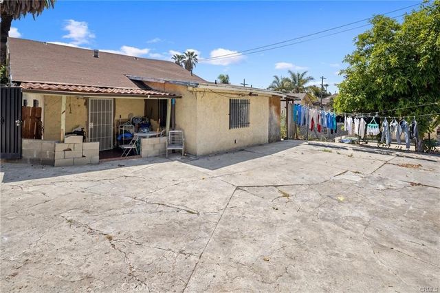 2215 Parkside Avenue, Los Angeles, CA 90031
