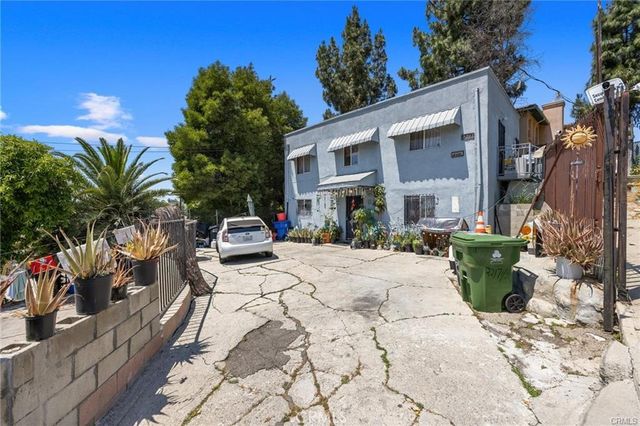 2215 Parkside Avenue, Los Angeles, CA 90031