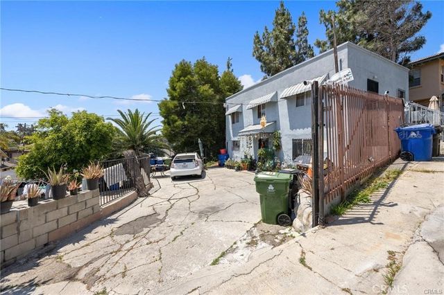 2215 Parkside Avenue, Los Angeles, CA 90031