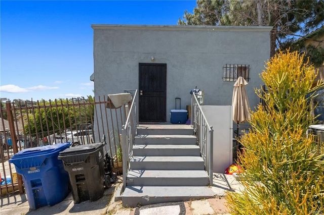 2215 Parkside Avenue, Los Angeles, CA 90031