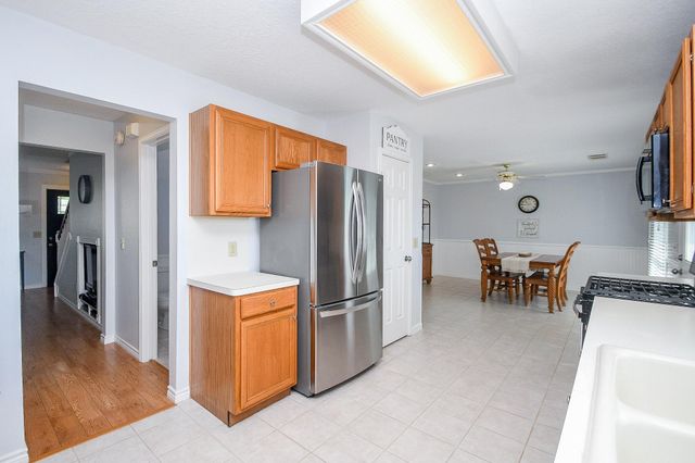 4015 Greenwood Drive, Pearland, TX 77584