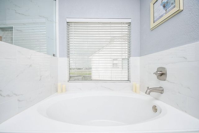 4015 Greenwood Drive, Pearland, TX 77584