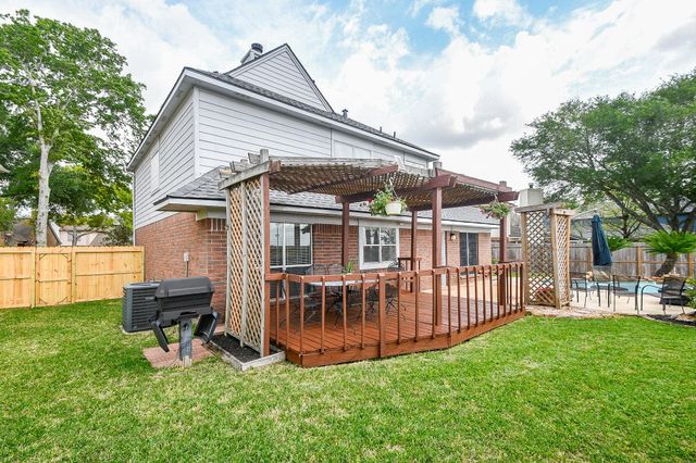 4015 Greenwood Drive, Pearland, TX 77584