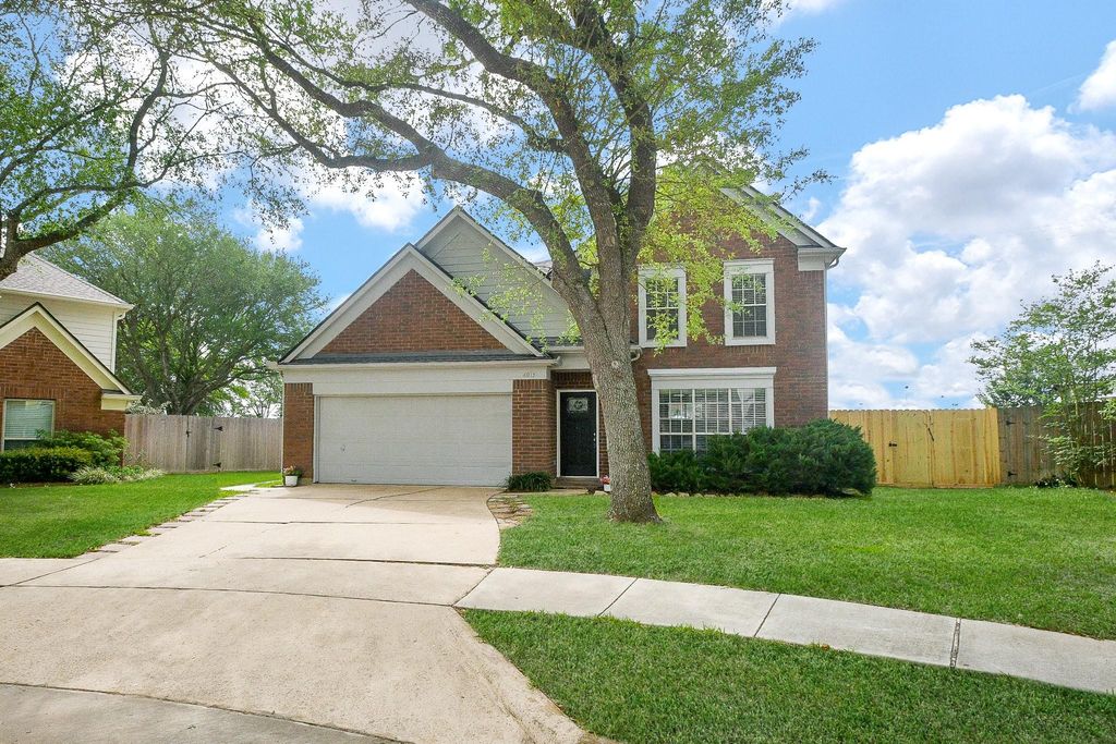 4015 Greenwood Drive, Pearland, TX 77584
