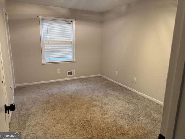 120 Mossy Brook Drive, Stockbridge, GA 30281