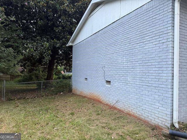 120 Mossy Brook Drive, Stockbridge, GA 30281