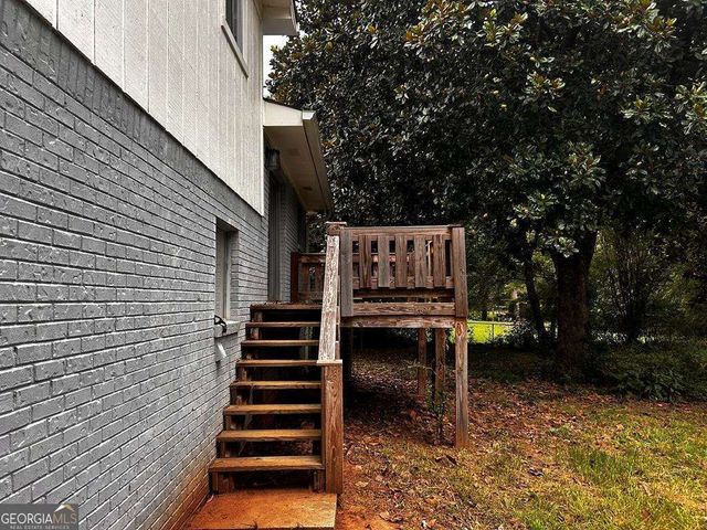 120 Mossy Brook Drive, Stockbridge, GA 30281