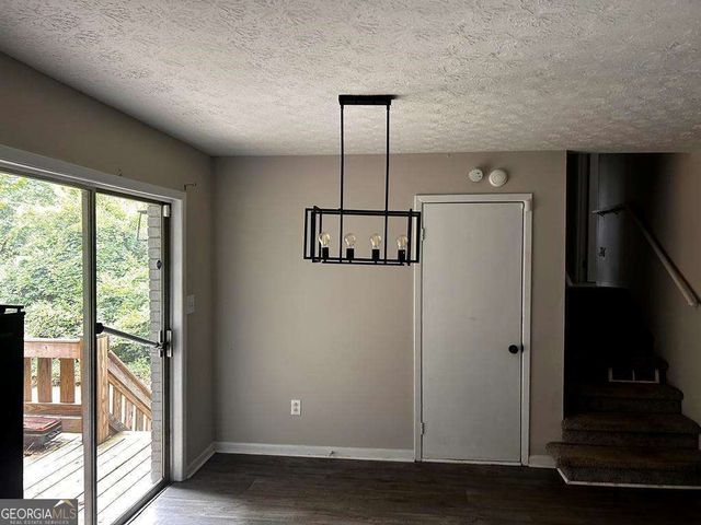 120 Mossy Brook Drive, Stockbridge, GA 30281