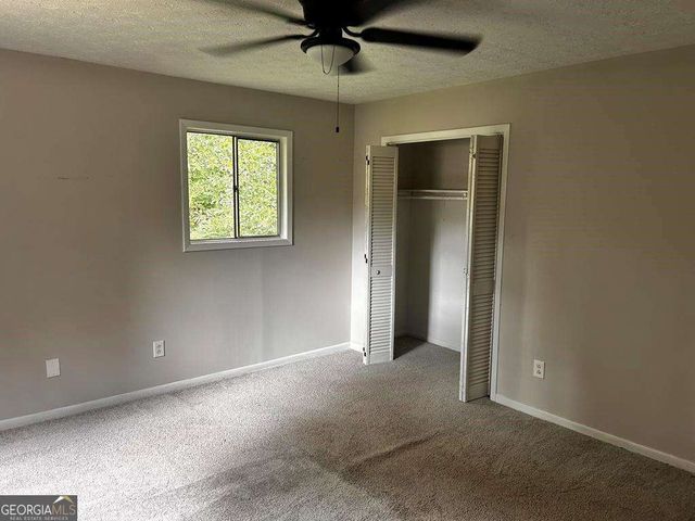 120 Mossy Brook Drive, Stockbridge, GA 30281