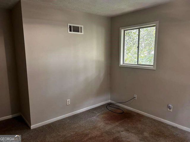 120 Mossy Brook Drive, Stockbridge, GA 30281