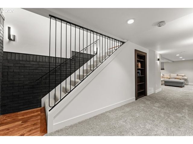 7642 Se HARRISON St, Portland, OR 97215