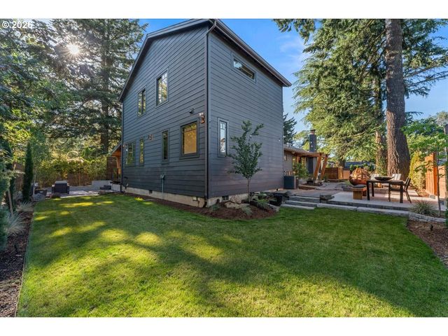 7642 Se HARRISON St, Portland, OR 97215