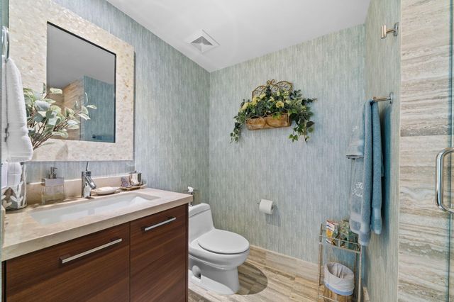 101 S FORT LAUDERDALE BEACH Boulevard 2303, Fort Lauderdale, FL 33316