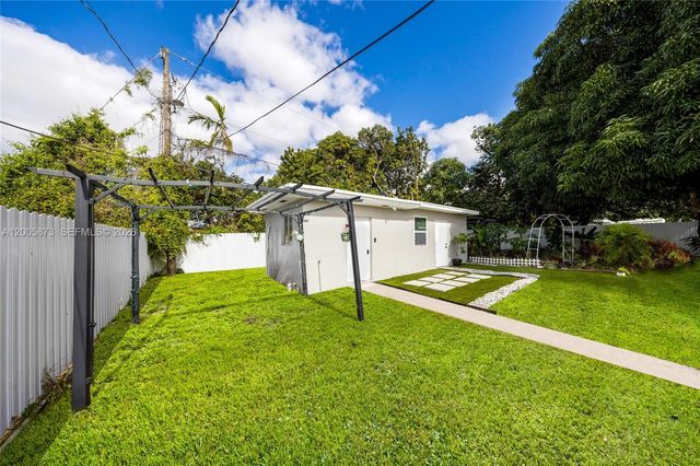 2145 NW 130th St 0, Miami, FL 33167