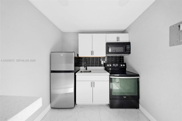 2145 NW 130th St 0, Miami, FL 33167