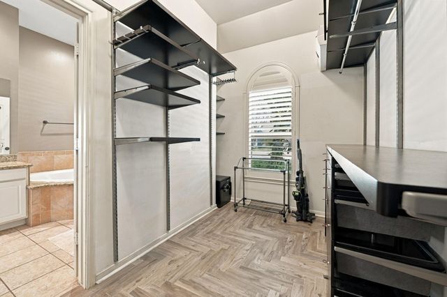 410 Wellington Point, Houston, TX 77094
