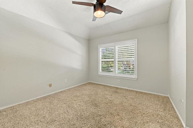 410 Wellington Point, Houston, TX 77094