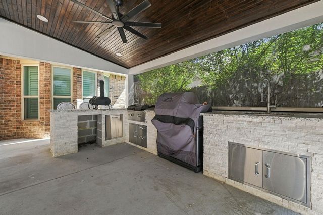 410 Wellington Point, Houston, TX 77094