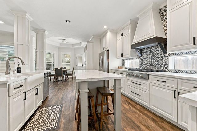 410 Wellington Point, Houston, TX 77094