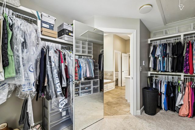 12610 E Meadow Ct, Wichita, KS 67206