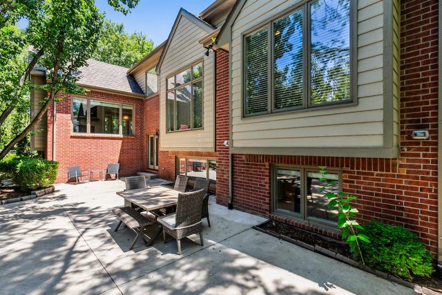 12610 E Meadow Ct, Wichita, KS 67206