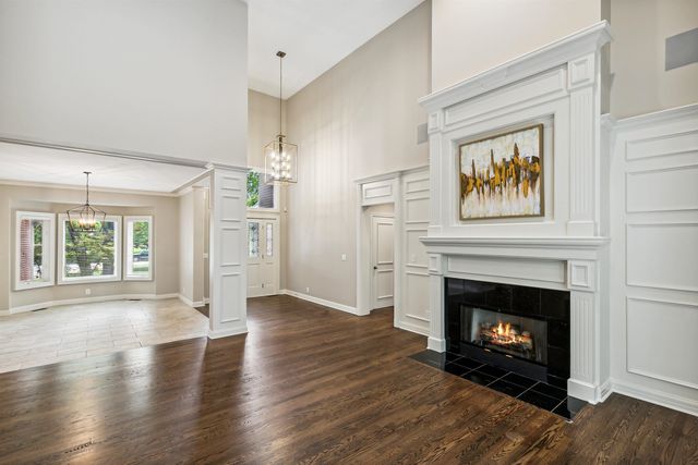 12610 E Meadow Ct, Wichita, KS 67206