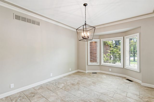 12610 E Meadow Ct, Wichita, KS 67206