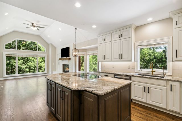 12610 E Meadow Ct, Wichita, KS 67206