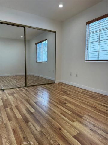 5742 Woodman Avenue 2, Valley Glen, CA 91401