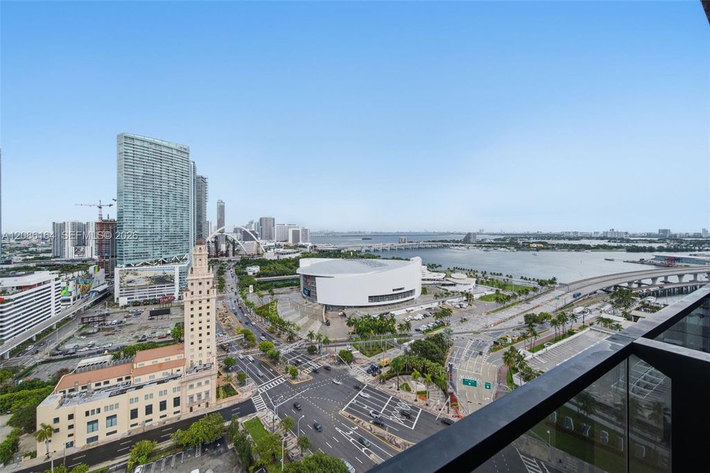 398 NE 5th Street 1902, Miami, FL 33132