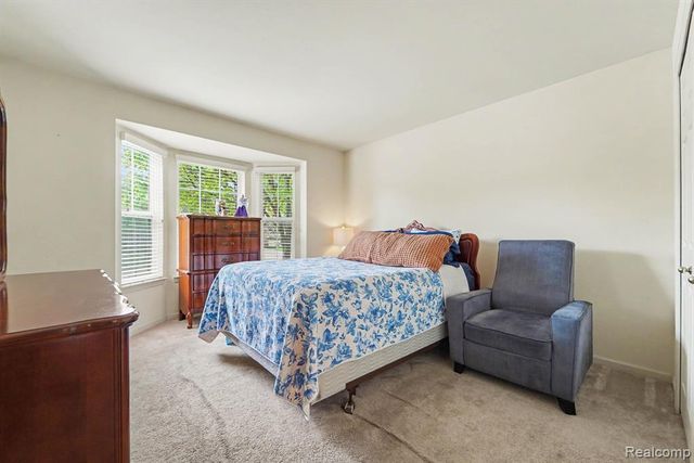 17171 Stone Drive 73, Clinton Township, MI 48038