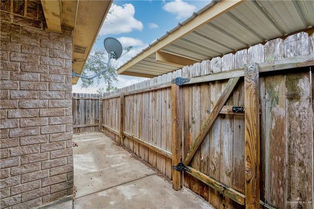 2402 Tahiti Drive, Edinburg, TX 78541