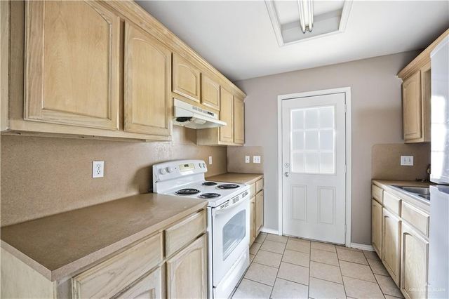 2402 Tahiti Drive, Edinburg, TX 78541