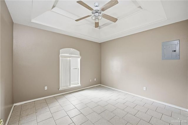 2402 Tahiti Drive, Edinburg, TX 78541