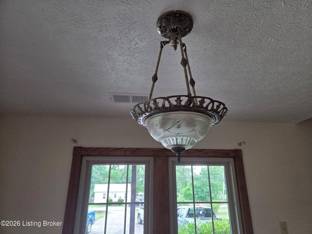 230 Beech Grove Rd, Shepherdsville, KY 40165