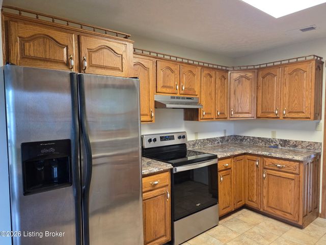230 Beech Grove Rd, Shepherdsville, KY 40165