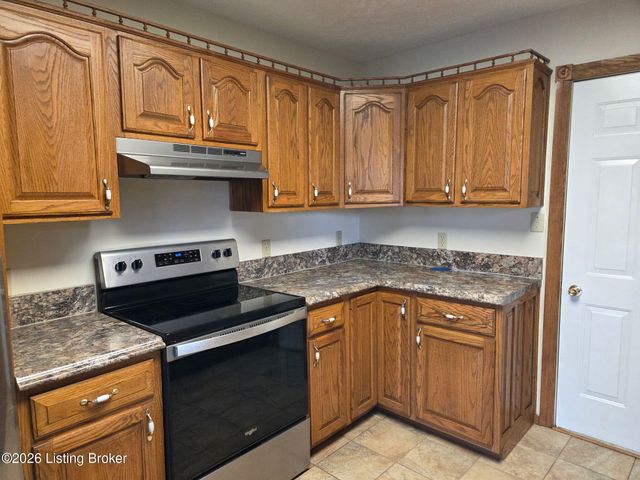 230 Beech Grove Rd, Shepherdsville, KY 40165