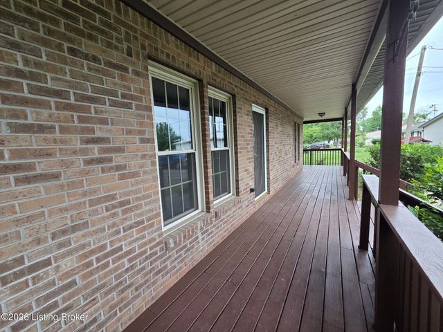 230 Beech Grove Rd, Shepherdsville, KY 40165