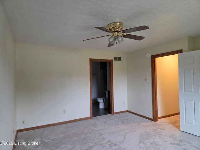 230 Beech Grove Rd, Shepherdsville, KY 40165