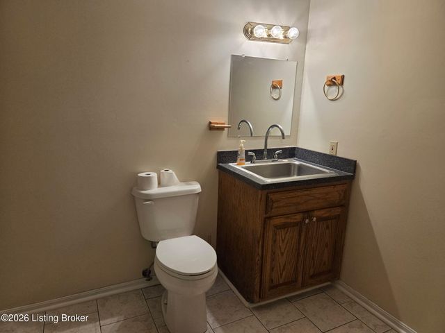 230 Beech Grove Rd, Shepherdsville, KY 40165