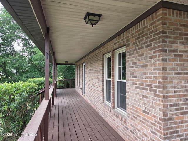 230 Beech Grove Rd, Shepherdsville, KY 40165