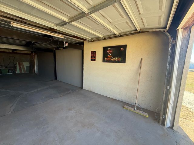 5625 County Road 6140, Lubbock, TX 79415