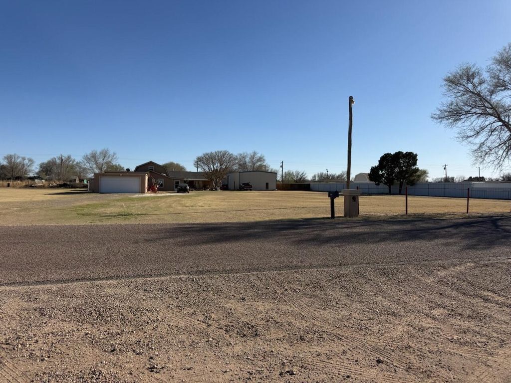 5625 County Road 6140, Lubbock, TX 79415