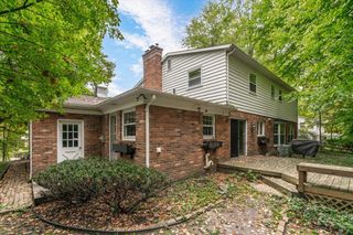 587 Lodge Lane, Kalamazoo, MI 49009