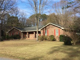 1368 Branchwood Drive, Snellville, GA 30078