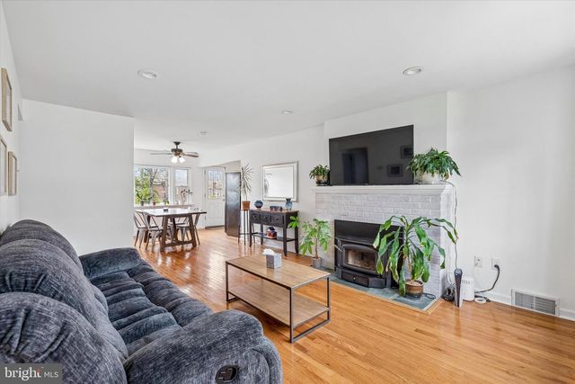 367 WINDSOR AVE, Hatboro, PA 19040