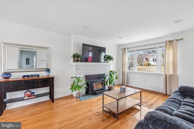 367 WINDSOR AVE, Hatboro, PA 19040